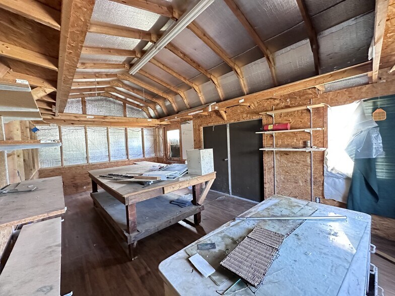 More Photos Of 2096 FM 21, Pittsburg Warehouse For Sale