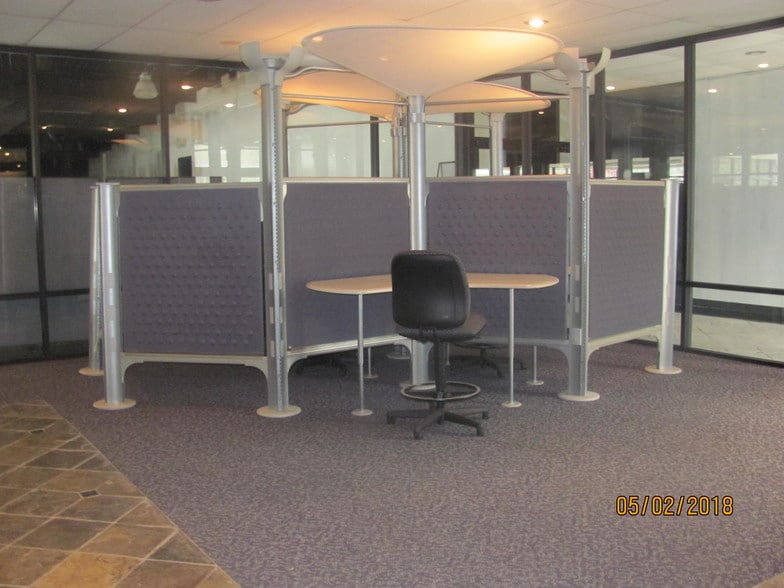 More Photos Of 2545 S 11th St, Niles Storefront Retail Office For Sale