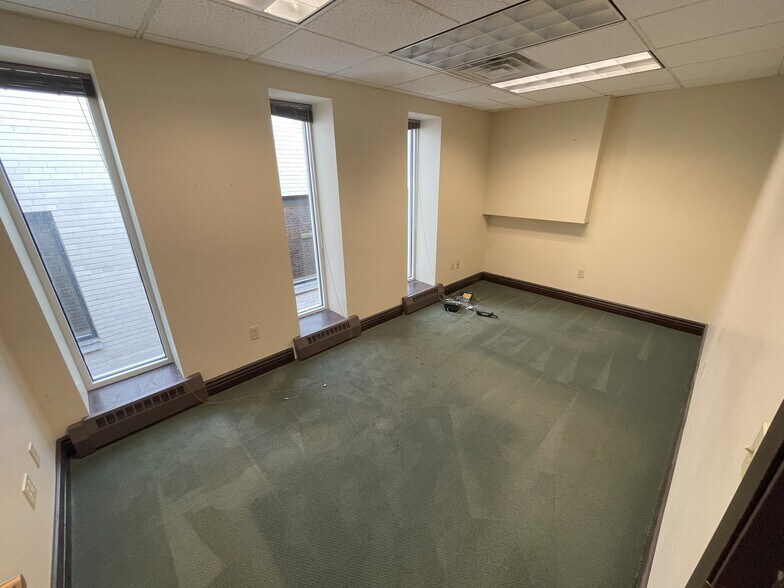 More Photos Of 19 Dove St, Albany Coworking Space
