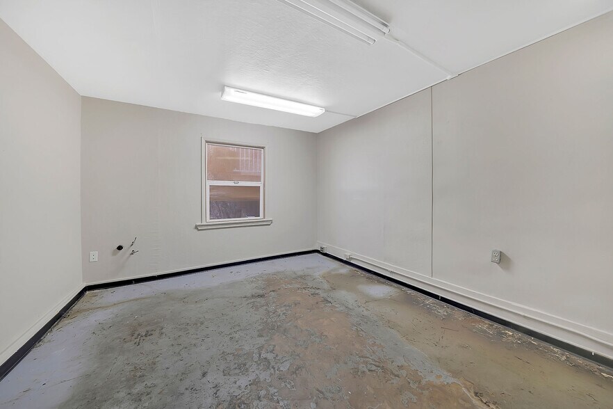 More Photos Of 19881 State Highway 88, Pine Grove Office Residential For Sale