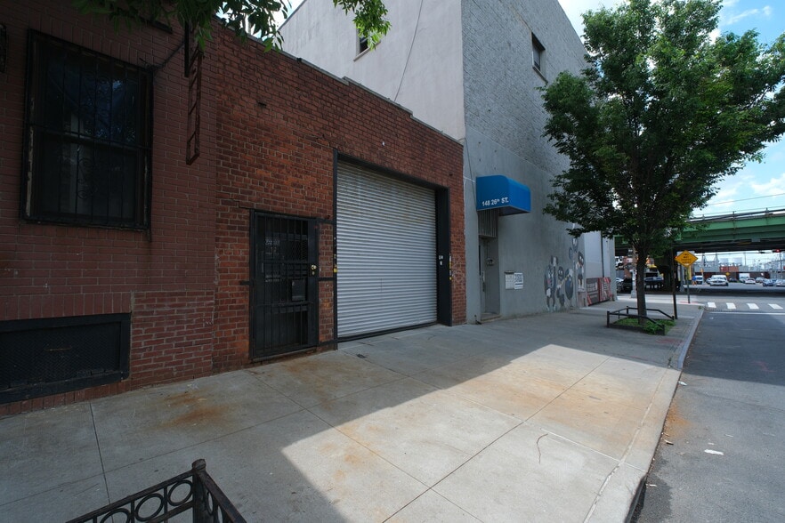 More Photos Of 154 26th St, Brooklyn Warehouse For Sale