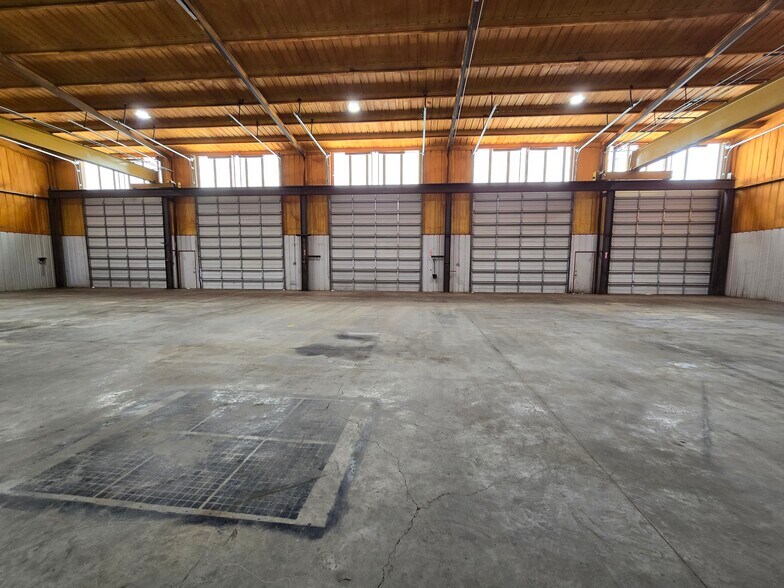 More Photos Of 3901 N Stowe Ave, Odessa Industrial For Lease