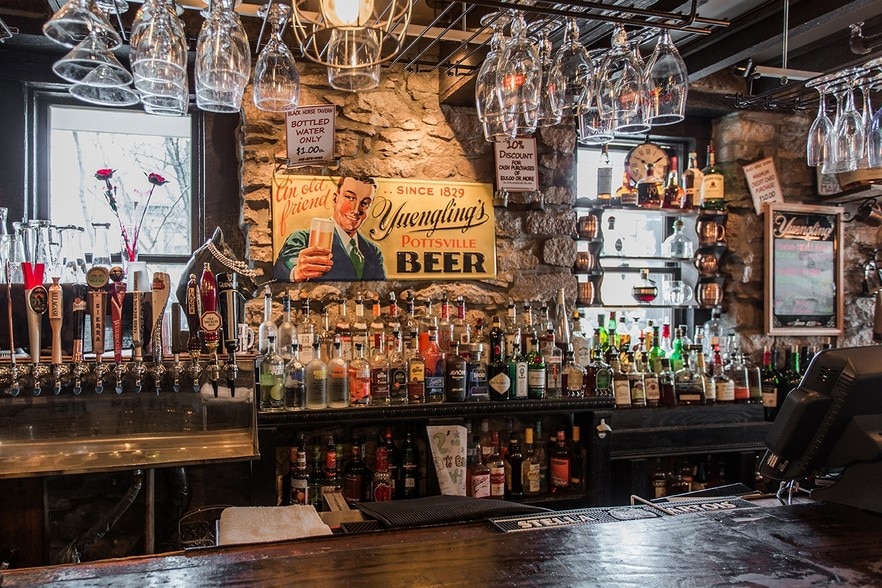 More Photos Of 101 S State St, Newtown Restaurant For Lease