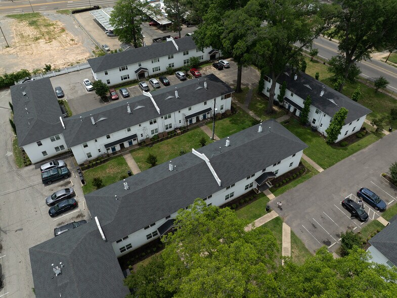 More Photos Of 170 N Hollywood St, Memphis Apartments For Sale
