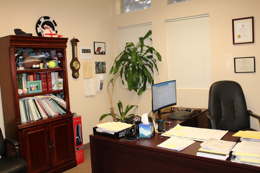 More Photos Of 491 Amwell Rd, Hillsborough Office For Sale