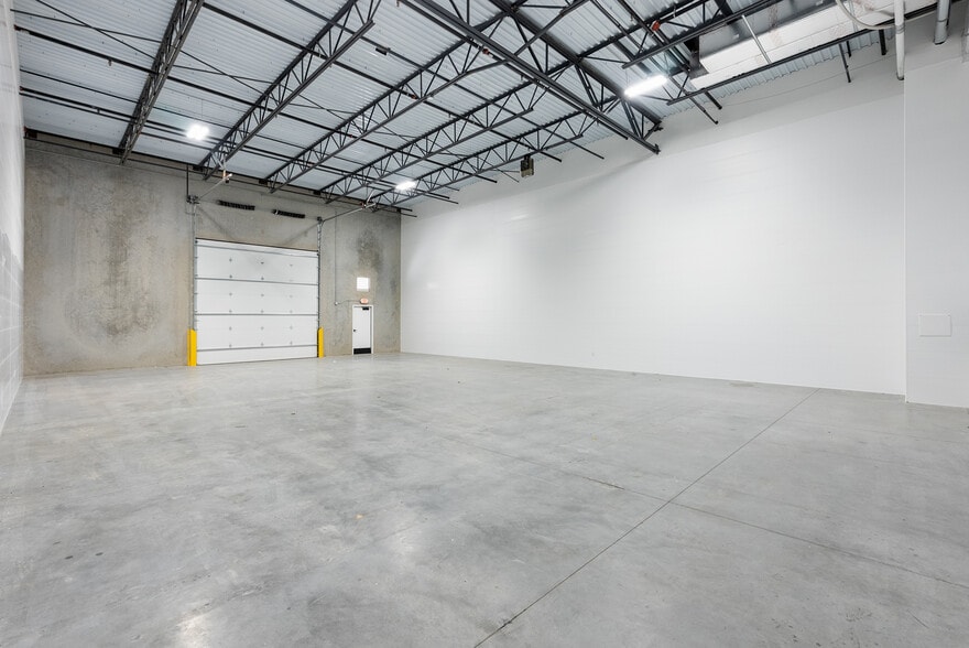 More Photos Of 4949 N Loop 1604 W, San Antonio Unknown For Lease