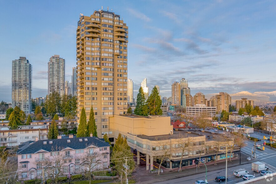 More Photos Of 5172 Kingsway, Burnaby Office For Lease