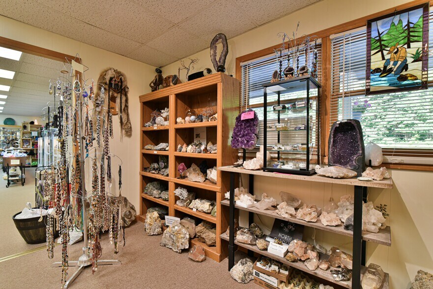 More Photos Of 14622 North Carolina 226, Spruce Pine Freestanding For Sale