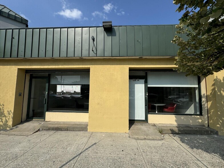 Primary Photo Of 12921 Merrick Blvd, Jamaica General Retail For Lease