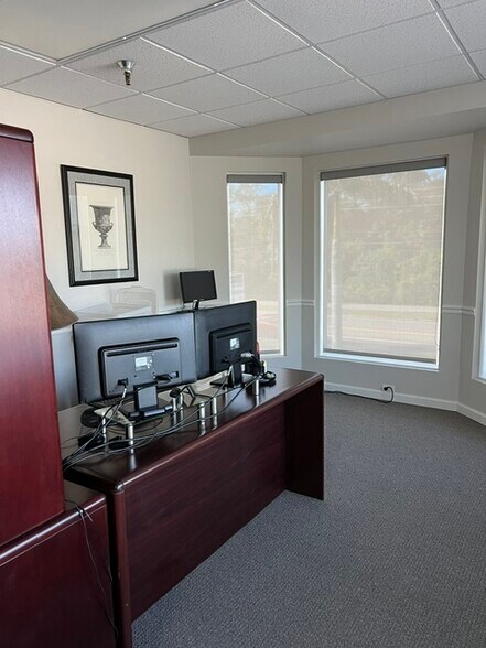 More Photos Of 1465 S Fort Harrison Ave, Clearwater Office For Lease