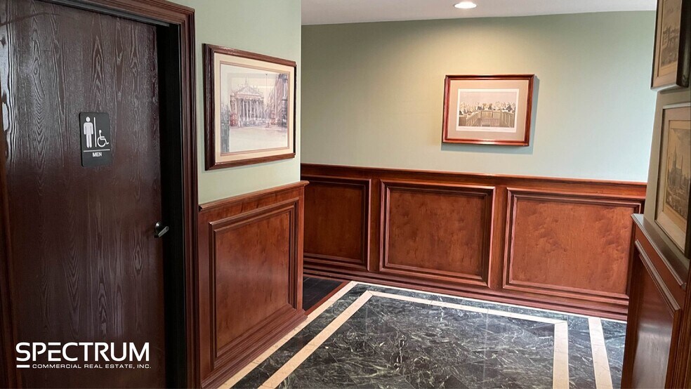 More Photos Of 13808 Ventura Blvd, Sherman Oaks Office For Sale