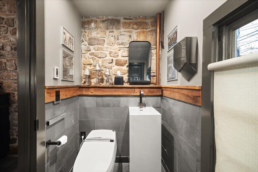 More Photos Of 1 E Mill Rd, Long Valley Office For Sale