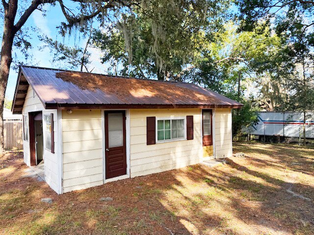 More Photos Of 5514 SE Hames Rd, Belleview Office Residential For Sale