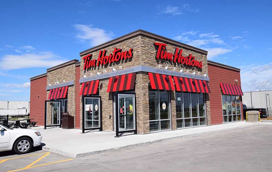 More Photos Of 15 Davis Way, Rosser Warehouse For Lease