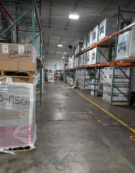 More Photos Of 2400 Ravine Rd, Kalamazoo Distribution For Lease