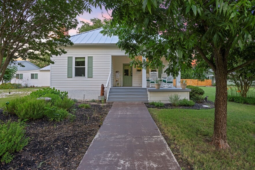 More Photos Of 7617 McGregor Park Rd, Temple Lodge Meeting Hall For Sale
