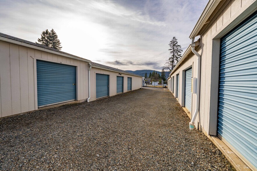 More Photos Of 25657 Redwood Hwy, Cave Junction Self Storage For Sale