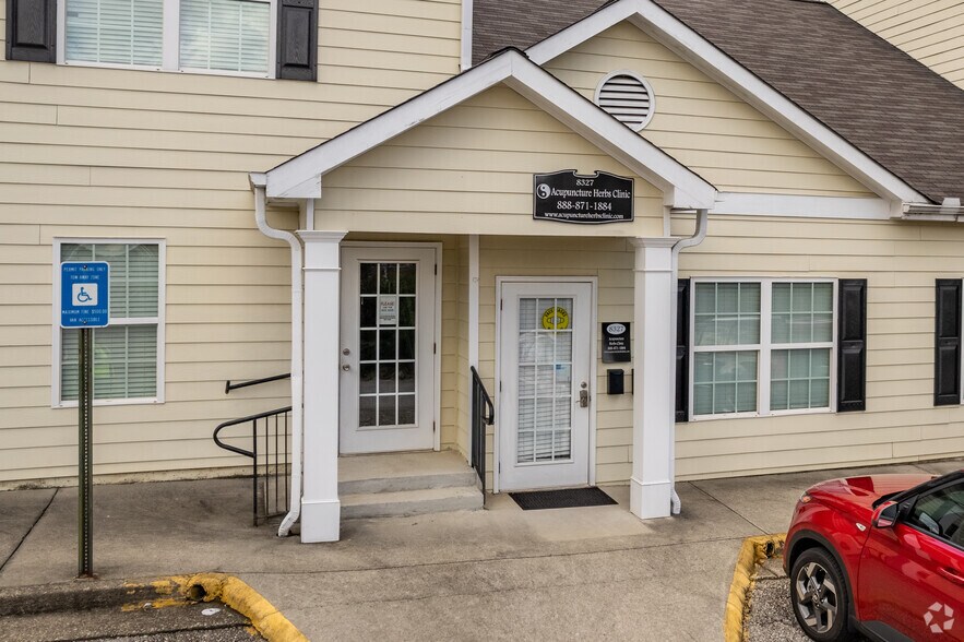 More Photos Of 8325 Office Park Dr, Douglasville Medical For Lease