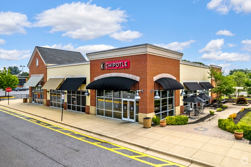 More Photos Of 3-15 Lee Airpark Dr, Edgewater Unknown For Sale