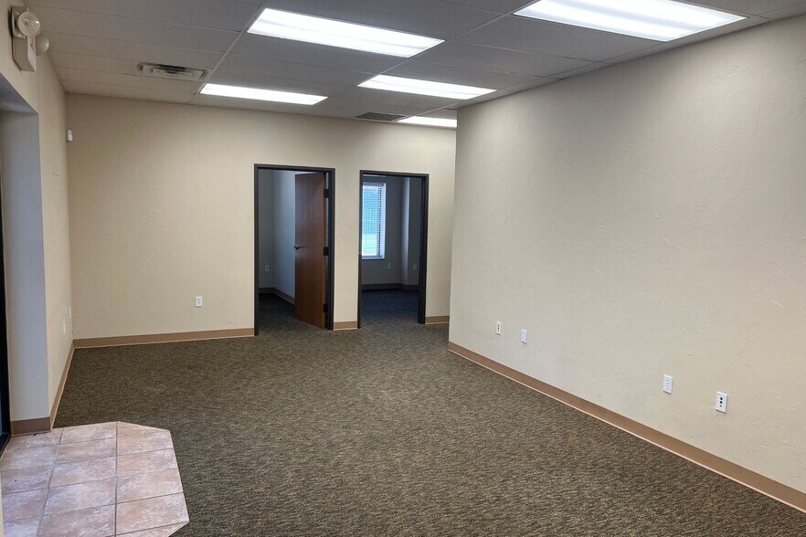 More Photos Of 2820 Global Pky, Midwest City Industrial For Sale