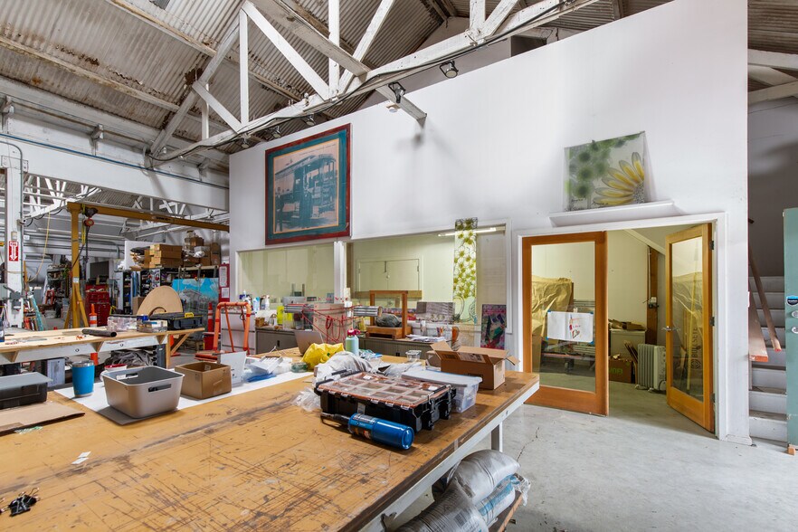 More Photos Of 2534 Magnolia St, Oakland Manufacturing For Sale