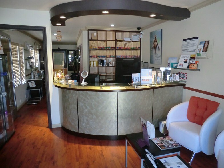 More Photos Of 530-532 W Glenoaks Blvd, Glendale Medical For Lease