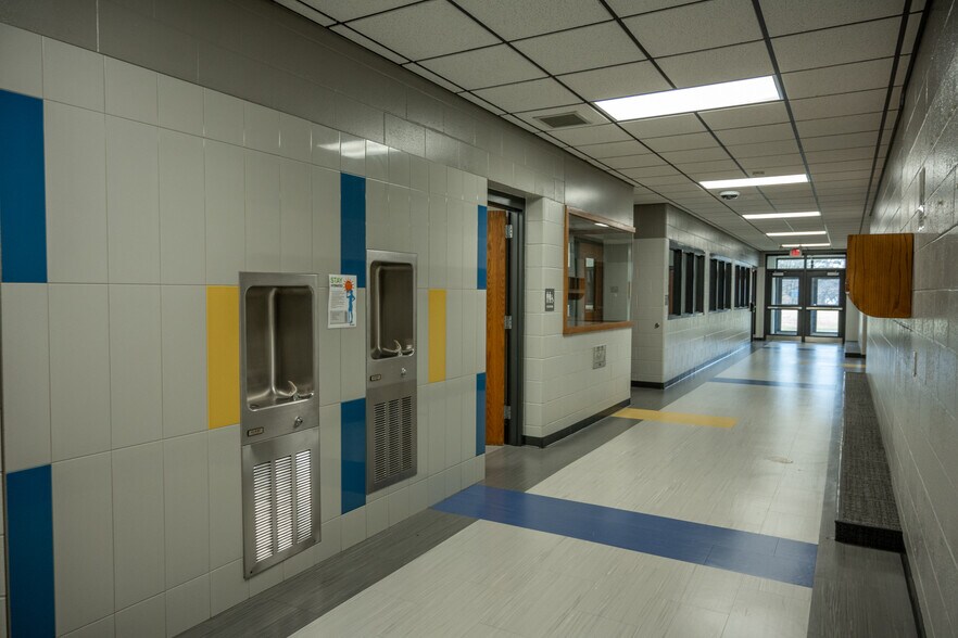 More Photos Of 201 Hoehn dr, Lyndon Station Specialty For Sale