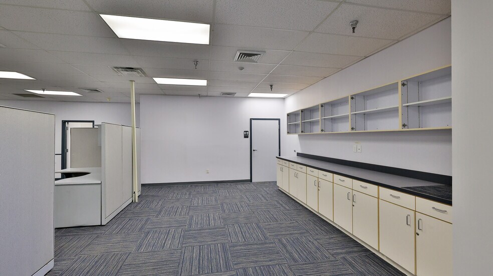 More Photos Of 2 Commerce Blvd, Palm Coast Warehouse For Lease