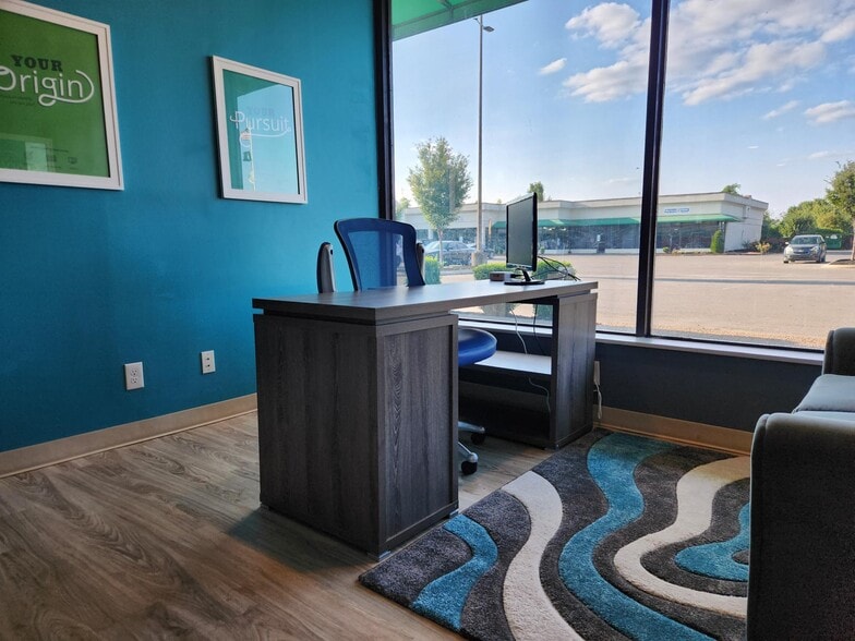 More Photos Of 1630 S Church St, Murfreesboro Storefront Retail Office For Lease