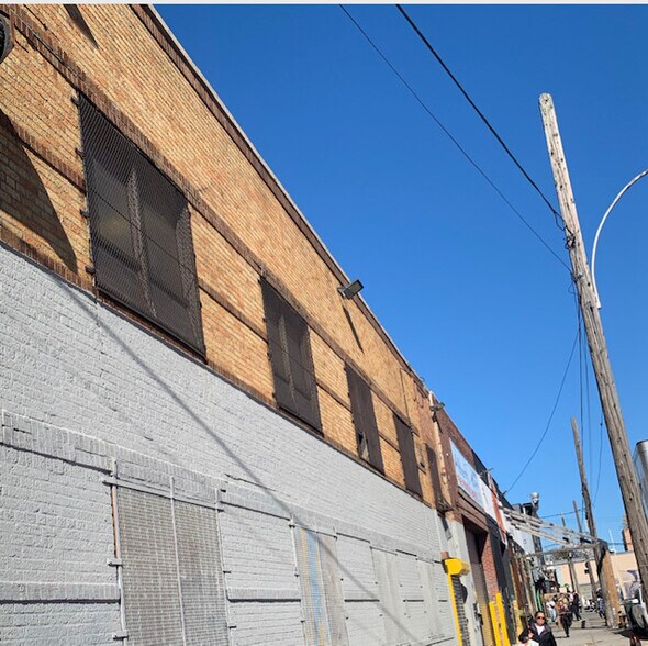 More Photos Of 1539 Covert St, Ridgewood Warehouse For Lease