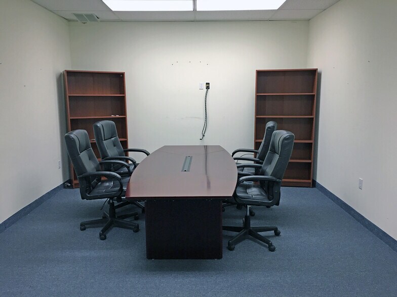 More Photos Of 35-51 Kulick Rd, Fairfield Warehouse For Lease