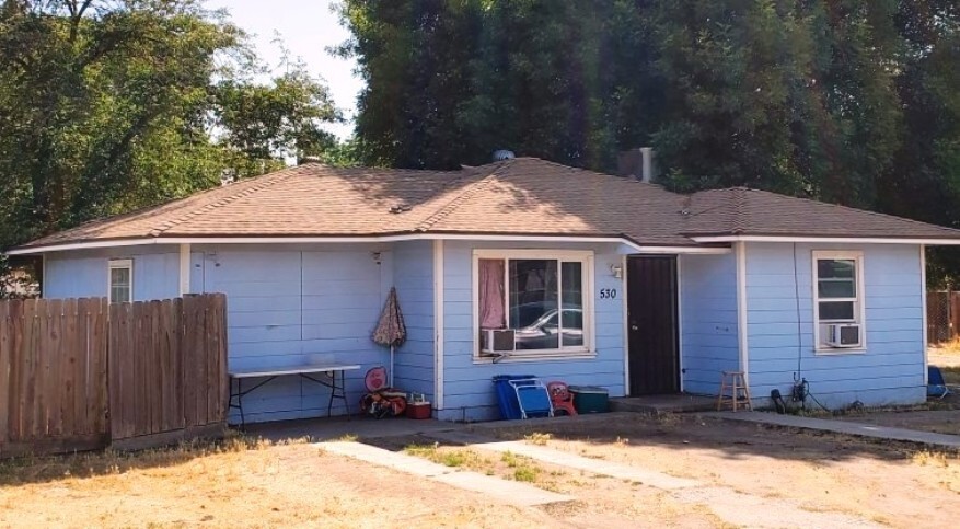 Primary Photo Of 400 Colusa Ave, Chowchilla Specialty For Sale