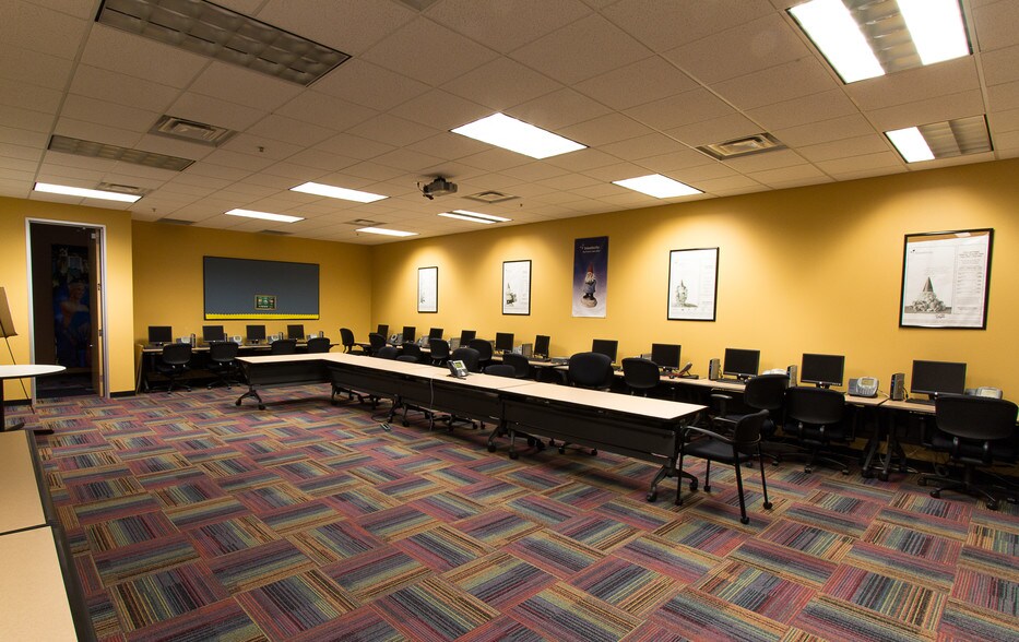 More Photos Of 11603 Crosswinds Way, San Antonio Flex For Lease