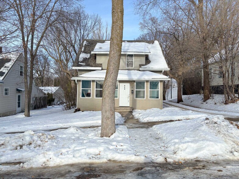 More Photos Of 424 W Birch Ave, Fergus Falls Multifamily For Sale