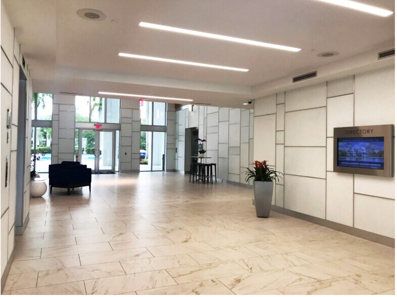 More Photos Of 2500 Weston Rd, Weston Office For Lease