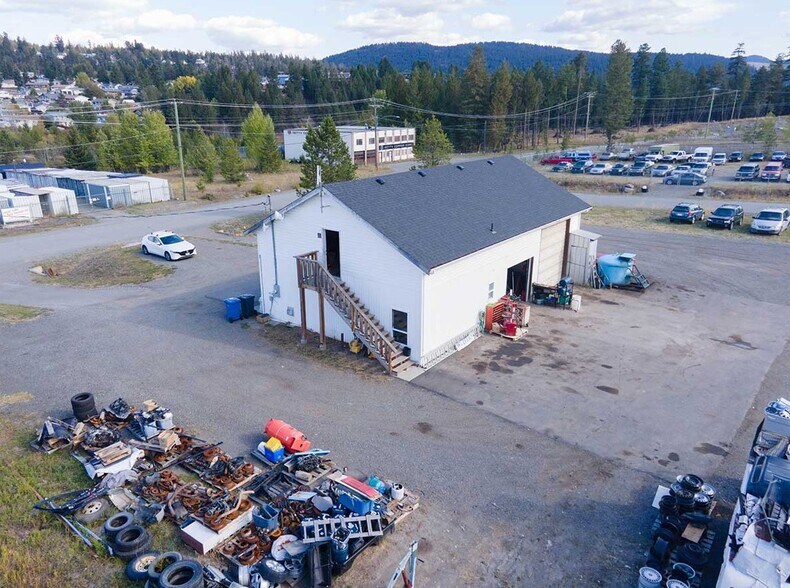 More Photos Of 126 Apex Dr, Logan Lake Auto Repair For Sale