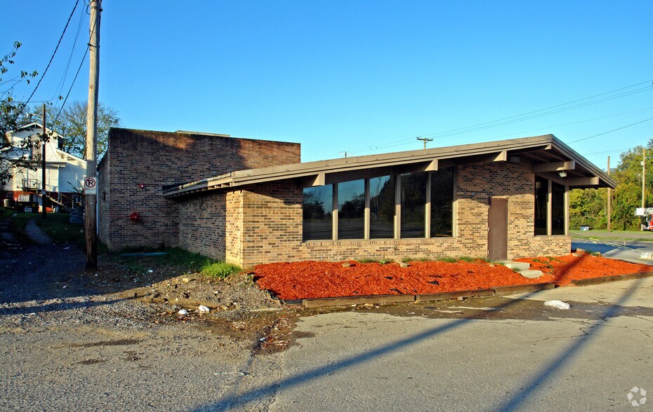 More Photos Of 3920 Asheville Hwy, Knoxville Restaurant For Lease
