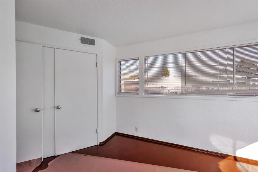 More Photos Of 6033 Foothill Blvd, Oakland Apartments For Sale