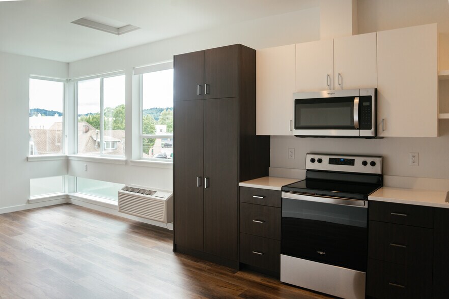 More Photos Of 7448 N Saint Louis Ave, Portland Apartments For Sale