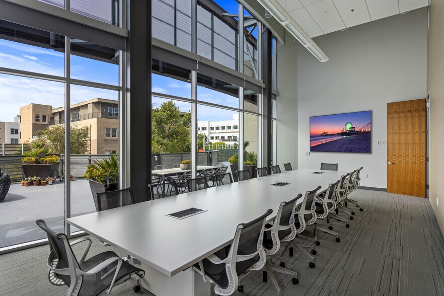 More Photos Of 1315 Lincoln Blvd, Santa Monica Medical For Lease