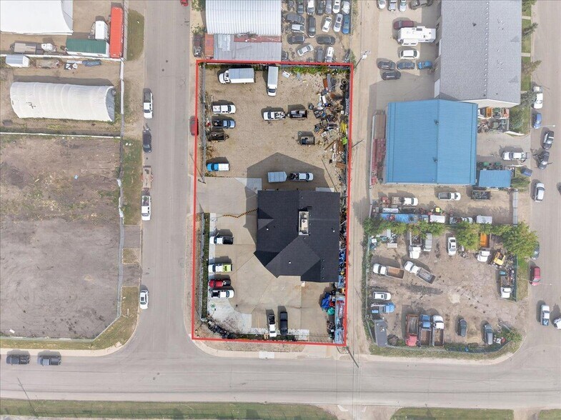 More Photos Of 12803 54th St NW, Edmonton Office For Sale