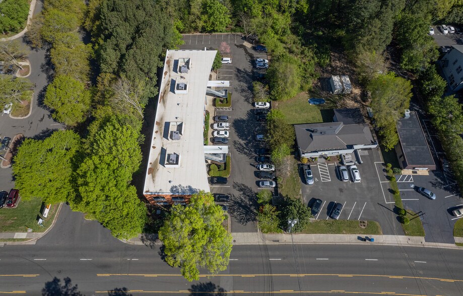 More Photos Of 3608 University Dr, Durham Office Residential For Sale