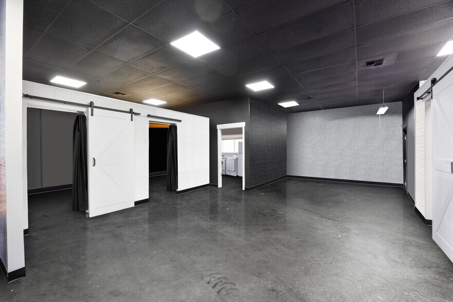 More Photos Of 1626 W Broadway Ave, Moses Lake Storefront For Lease