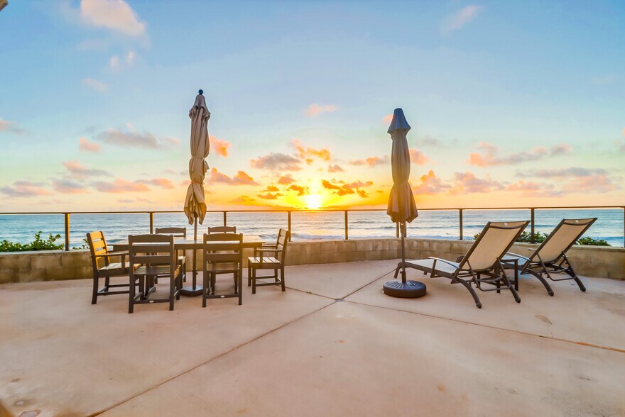 More Photos Of 1476-80 Pescadero Dr, San Diego Apartments For Sale