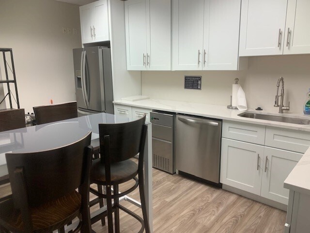 More Photos Of 2925 Pga Blvd, Palm Beach Gardens Office For Lease