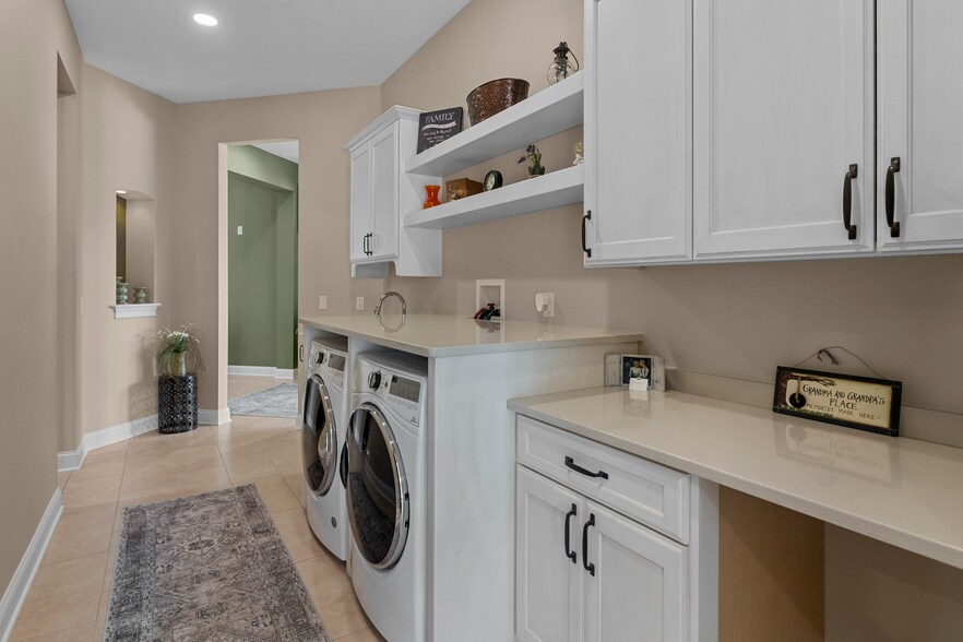 More Photos Of 8508 Il Route 120, Woodstock Specialty For Sale