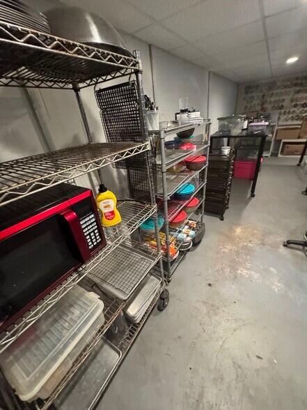 More Photos Of W6825 County Road O, Hortonville Specialty For Sale