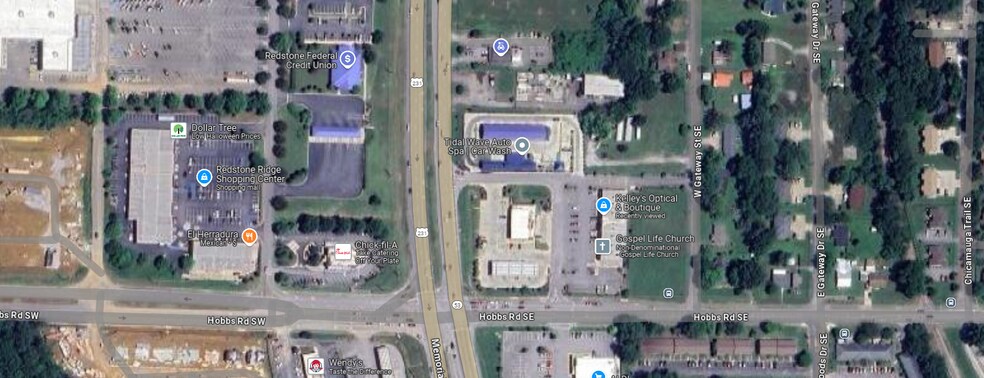 More Photos Of 11823 Memorial Pky, Huntsville Storefront Retail Office For Lease