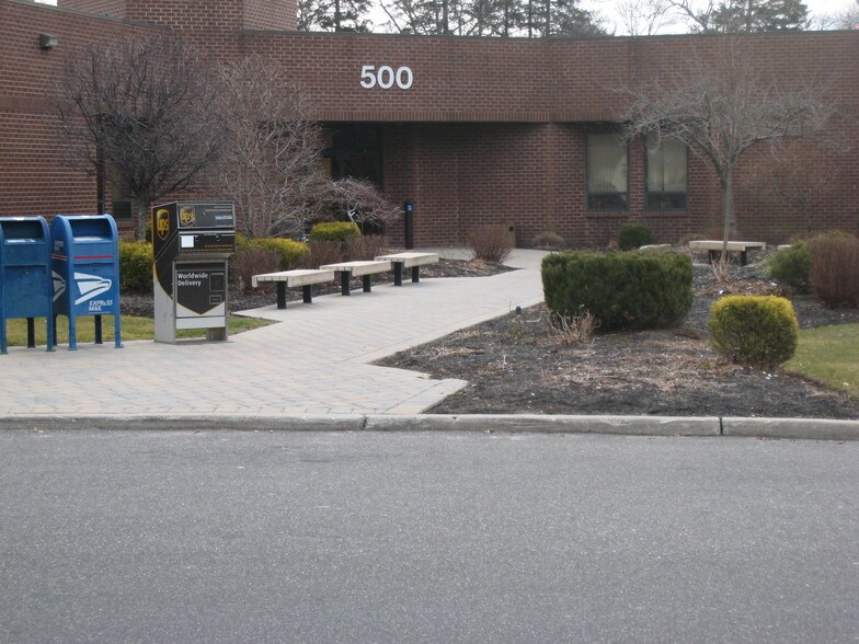 More Photos Of 500 Montauk Hwy, West Islip Medical For Lease