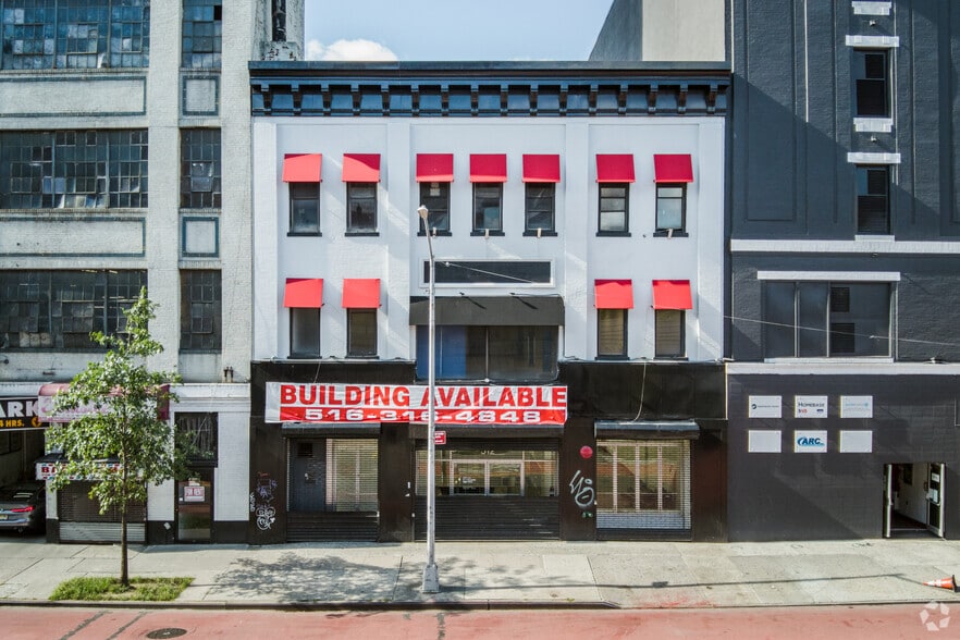 More Photos Of 512 W 181st St, New York Office For Lease